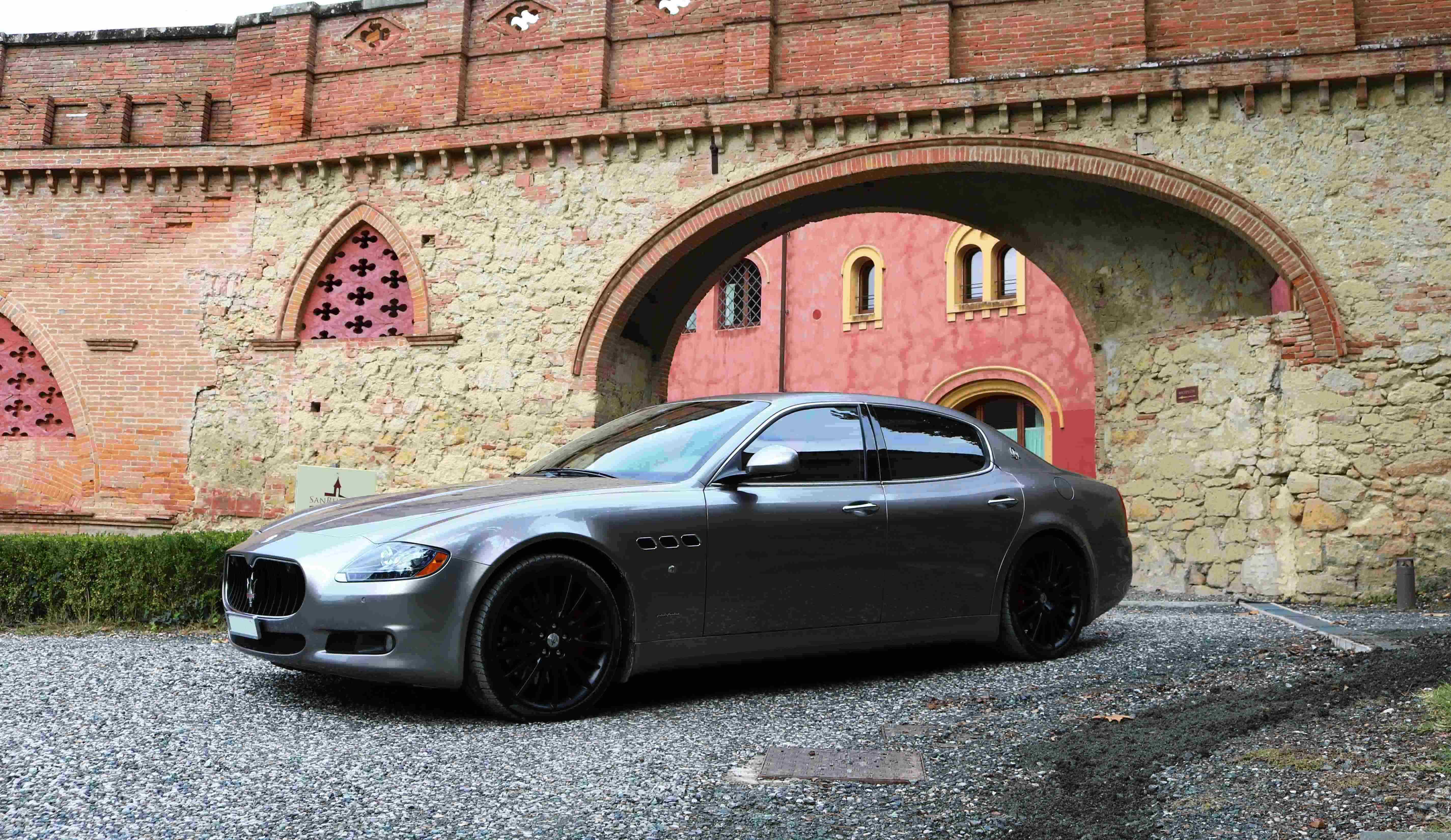 Slider_1_Quattroporte.jpg